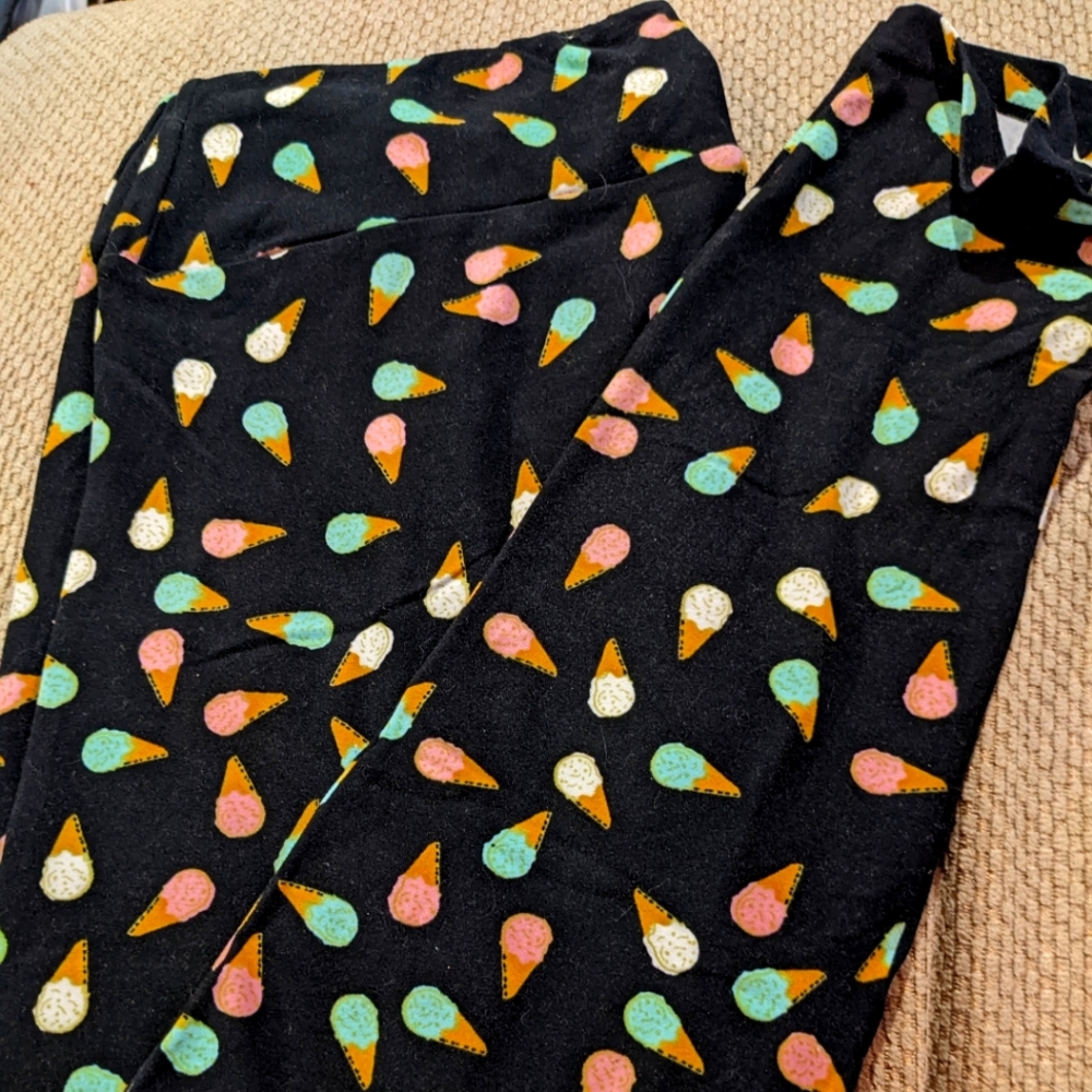 LuLaRoe T/C ice cream cone leggings